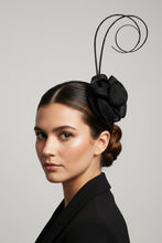 Load image into Gallery viewer, Stunning Black Fascinator. FS138