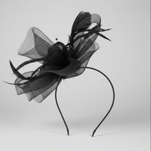 Load image into Gallery viewer, Stunning Black Fascinator. FS141