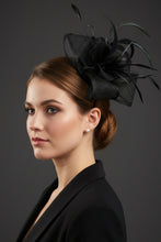 Load image into Gallery viewer, Stunning Black Fascinator FS184