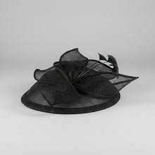 Load image into Gallery viewer, Stunning Black Fascinator FS185