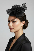 Load image into Gallery viewer, Stunning Black Fascinator FS191