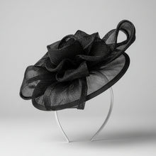 Load image into Gallery viewer, Stunning Black Fascinator FS191