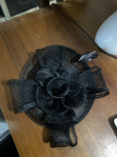 Load image into Gallery viewer, Stunning Black Fascinator FS191