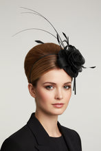 Load image into Gallery viewer, Stunning Black Fascinator FS212