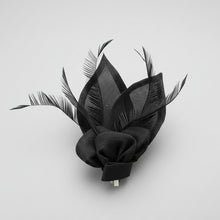Load image into Gallery viewer, Stunning Black Fascinator FS214