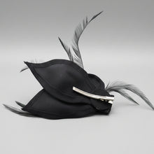 Load image into Gallery viewer, Stunning Black Fascinator FS214