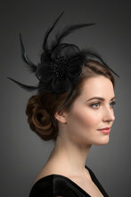 Load image into Gallery viewer, Stunning Black Fascinator FS182