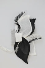 Load image into Gallery viewer, Stunning Black & White Fascinator. FS052