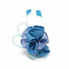 Load image into Gallery viewer, Stunning Blue fascinator. FS031
