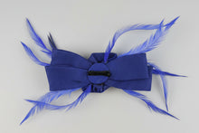 Load image into Gallery viewer, Stunning Blue Fascinator. FS100