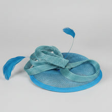 Load image into Gallery viewer, Stunning Blue Fascinator. FS106