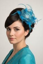 Load image into Gallery viewer, Stunning Blue Fascinator. FS111