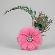 Load image into Gallery viewer, Stunning Pink Fascinator. FS119