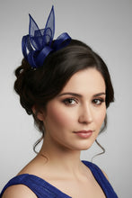 Load image into Gallery viewer, Stunning Blue Fascinator FS161