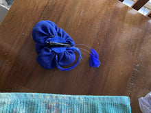Load image into Gallery viewer, Stunning Blue Fascinator FS223