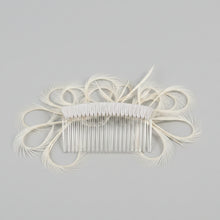 Load image into Gallery viewer, Stunning Cream Fascinator FS171