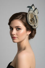 Load image into Gallery viewer, Stunning Cream & Black Fascinator FS175