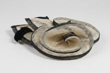 Load image into Gallery viewer, Stunning Cream & Black Fascinator FS175