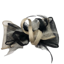 Load image into Gallery viewer, Stunning Black & Cream Fascinator (FS053)