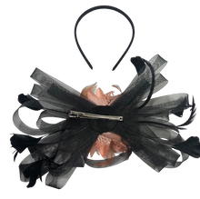 Load image into Gallery viewer, Stunning Peach & Black Stacey fascinator. FS002