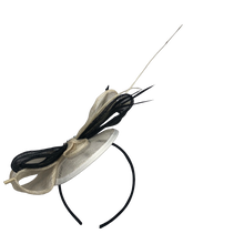 Load image into Gallery viewer, Stunning black & Cream Bow Fascinator. FS026