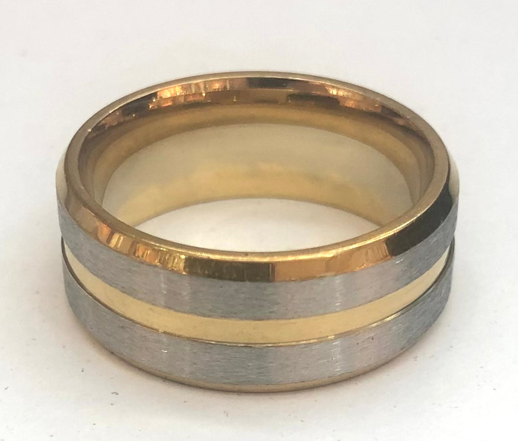 Stainless Steel gold and silver ring size 6, 7, 8, 9, 10, 11, 12, 13. RW108