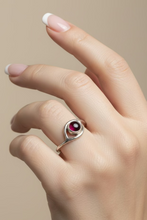 Load image into Gallery viewer, Garnet Sterling silver ring size 8 (DC197)