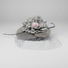 Load image into Gallery viewer, Stunning Grey Fascinator FS121