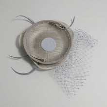 Load image into Gallery viewer, Stunning Grey Fascinator FS121