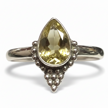 Load image into Gallery viewer, Sterling Silver Citrine gemstone ring. Size 3, 4, 5, 7, 8, 9, 10, 11, 12, 13. BR031