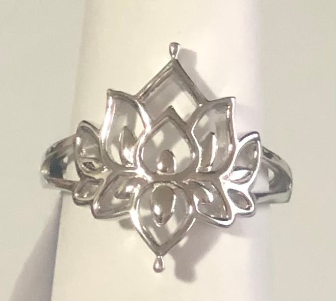 Lotus sterling silver ring sizes  5, 7, 8, 9, 10, 12   (SS102)