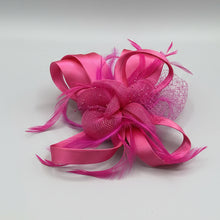 Load image into Gallery viewer, Stunning Pink Fascinator FS148