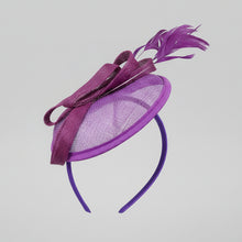 Load image into Gallery viewer, Stunning Purple Fascinator FS203