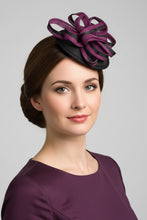 Load image into Gallery viewer, Stunning Purple & Black Fascinator FS206
