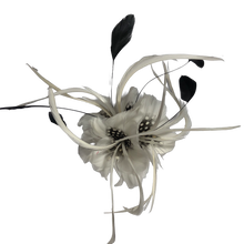 Load image into Gallery viewer, Stunning Ivory & Black Feather Fascinator (FS076)