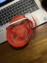Load image into Gallery viewer, Stunning Red & White Fascinator. FS072