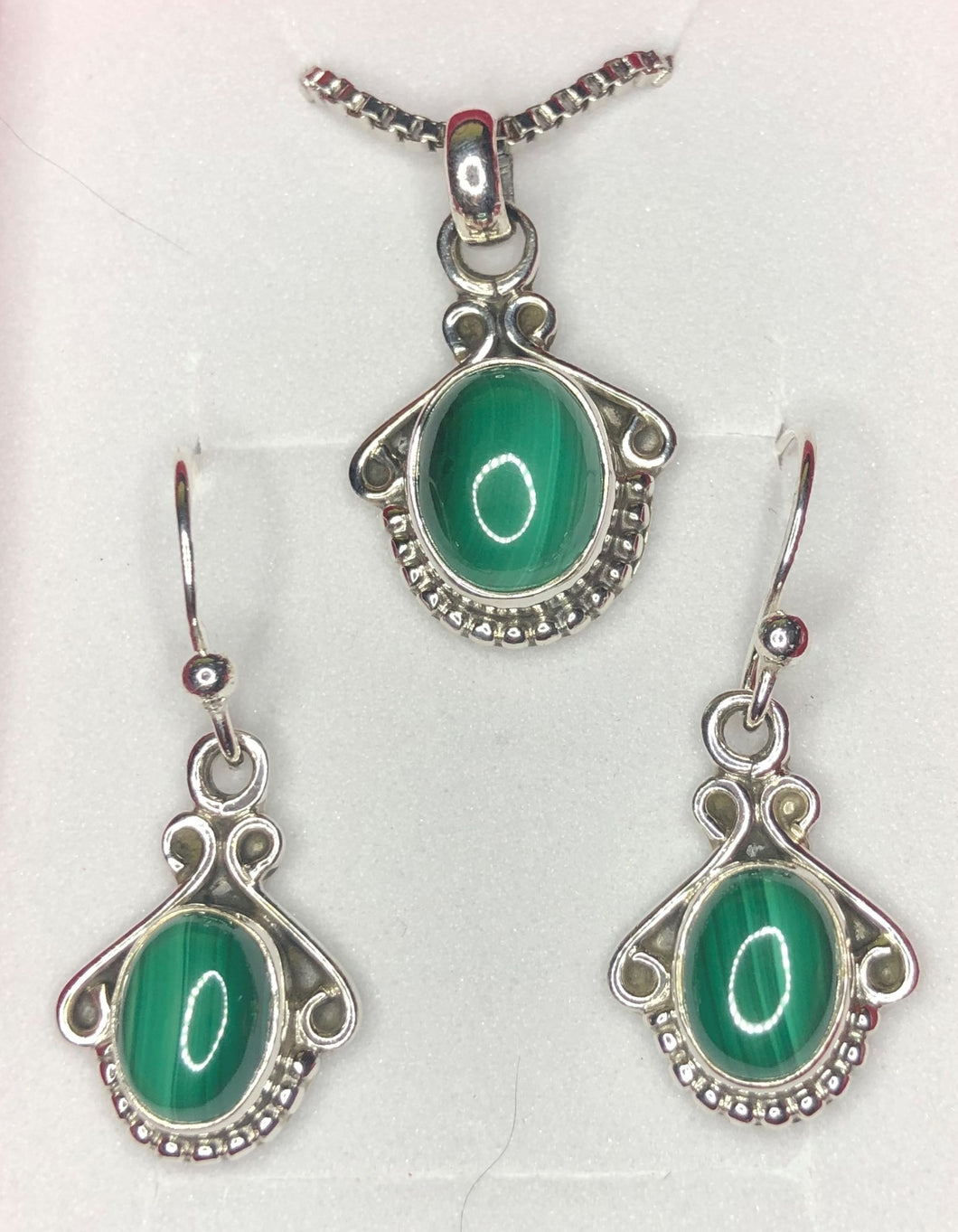 Malachite  sterling silver pendant and earrings set   (SET 13)
