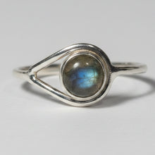 Load image into Gallery viewer, Labradorite Sterling silver ring size 4 (ER53h)