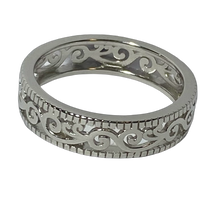Load image into Gallery viewer, Sterling Silver - Silver fancy band ring.  Sizes  5, 6, 7, 8, 9, 10. SS230

