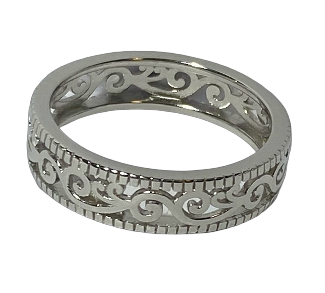 Sterling Silver - Silver fancy band ring.  Sizes  5, 6, 7, 8, 9, 10. SS230
