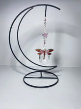 Load image into Gallery viewer, Dragonfly deluxe crystal &amp; rose quartz gemstone suncatcher on a standing SH14
