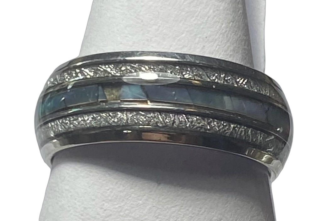 Stainless Steel -Silver with silver & shell  size 7, 8, 9, 10, 11, 13    RW214
