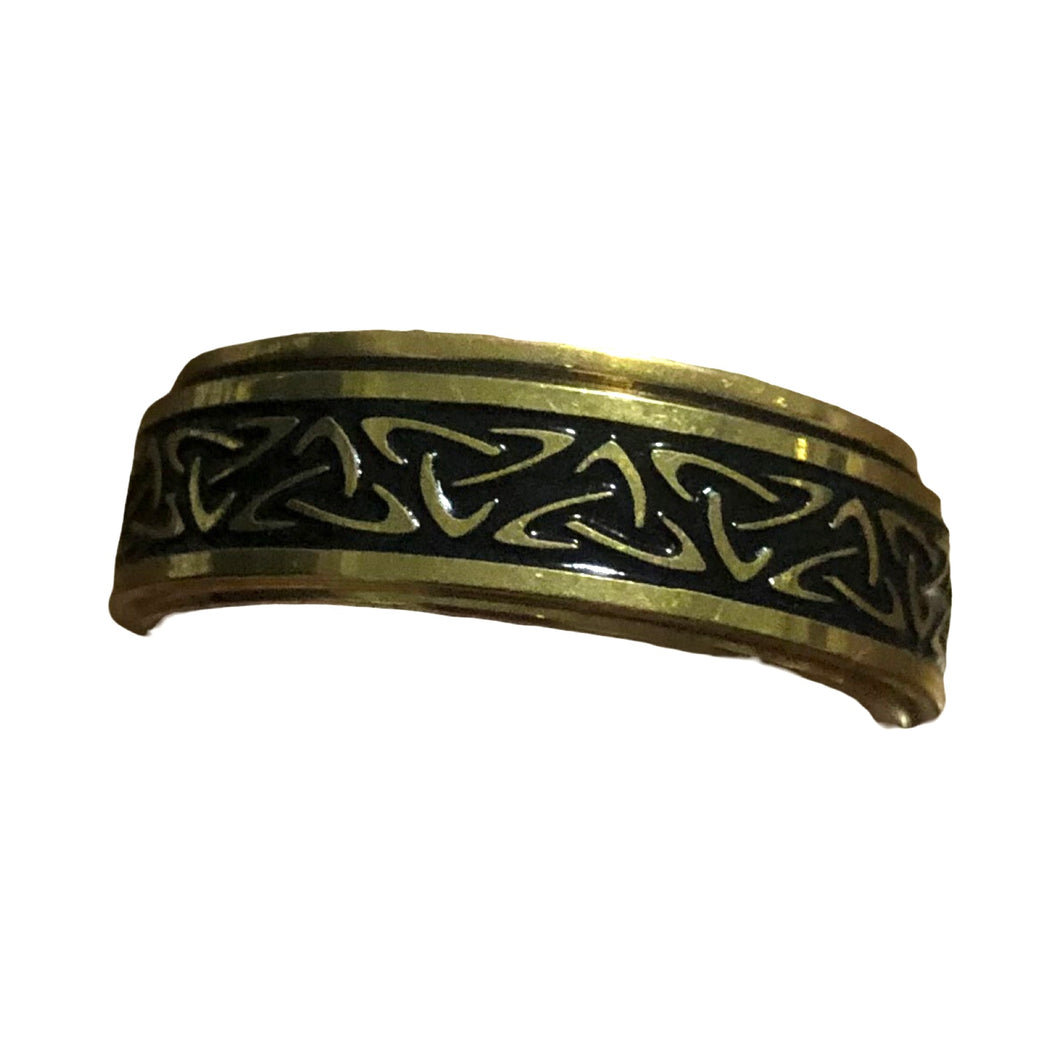 Fidget ring -  gold Celtic fidget  ring.  FR77