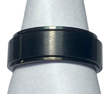 Load image into Gallery viewer, Fidget ring - black spinner. Sizes 6, 7, 8, 10.   (FR41)
