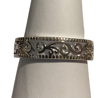 Load image into Gallery viewer, Sterling Silver - Filagree ring.  Sizes  6, 10,  SS250
