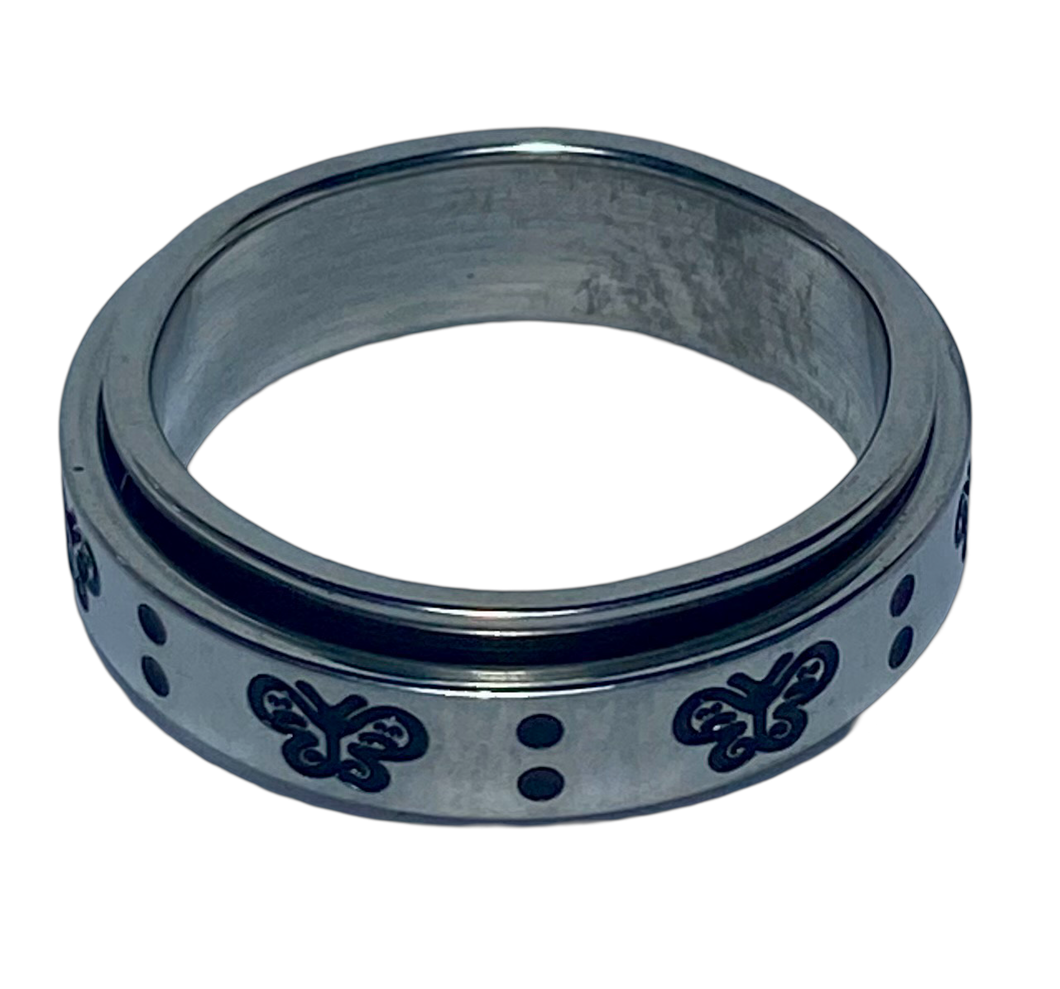 Fidget ring - Silver butterfly ring. Sizes 5, 6, 8, 9, 10, 11. FR138