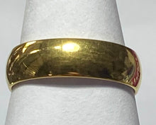 Load image into Gallery viewer, Stainless Steel - Gold plated ring.  Sizes  6, 7, 8, 9, 10, 11.  RW253
