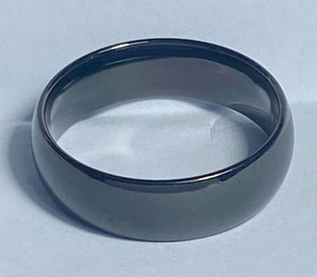 Stainless Steel - Black ring.  Sizes  5.5, 7, 8, 9, 10, 11.  RW255
