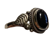 Load image into Gallery viewer, Sterling Silver Blue Sun Stone ring. Size 7.  DC353
