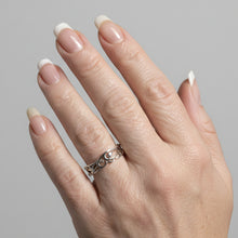 Load image into Gallery viewer, Vine Sterling silver rings  size  6, 9, 12, 13, 13   (AS15)
